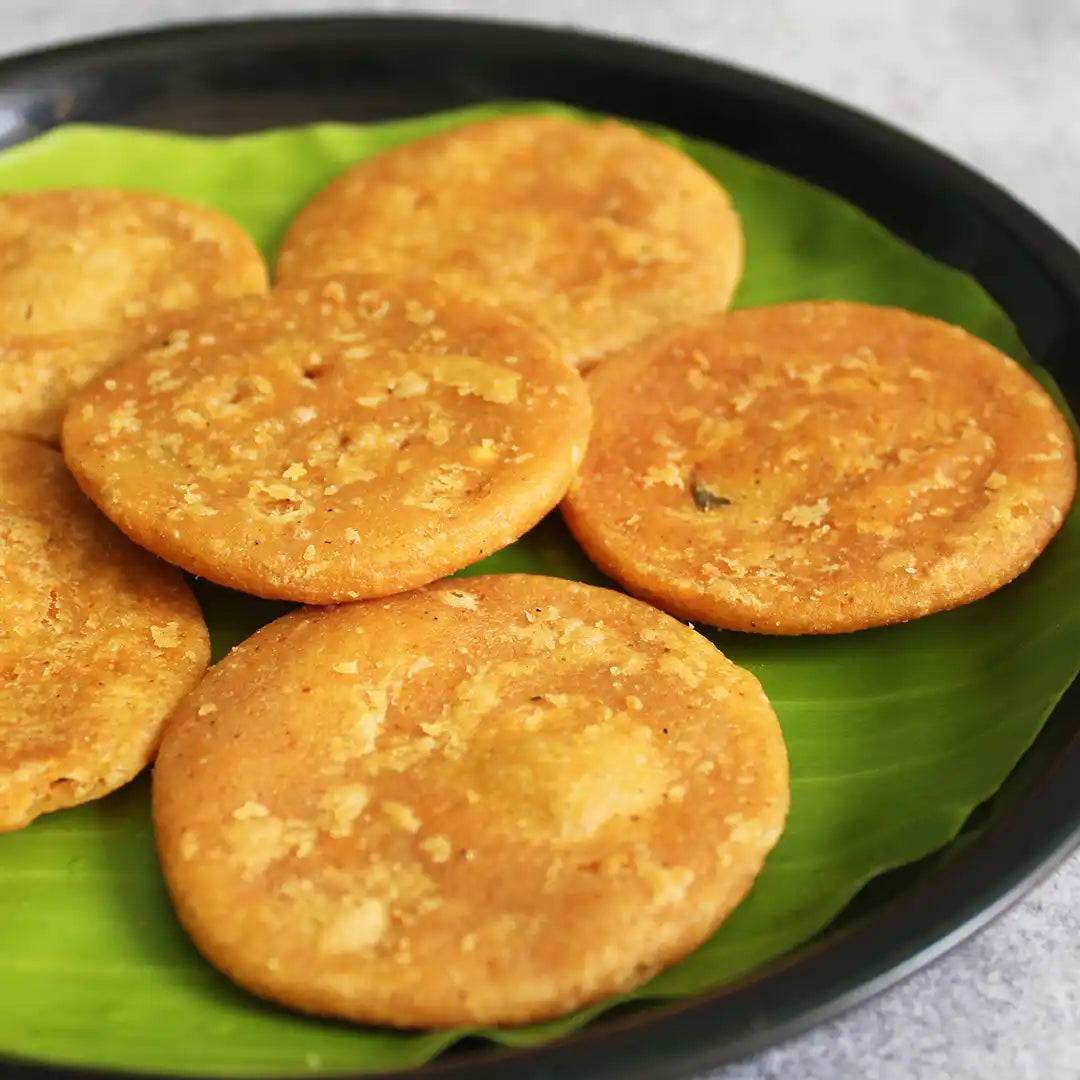 SriVaraha Foods Thattai Murukku Snacks தட்டை முறுக்கு