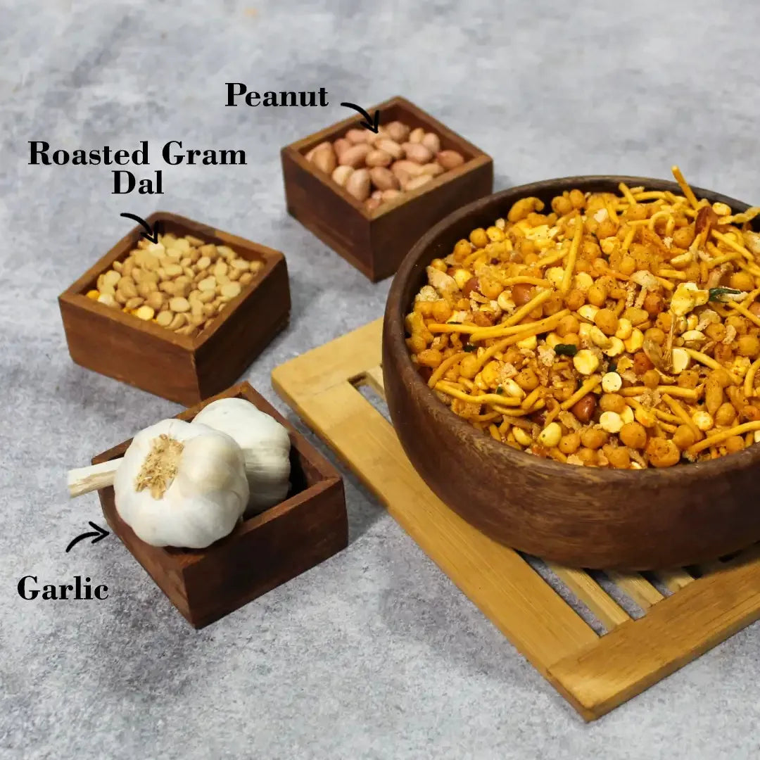 South Indian Traditional Poondu Mixture