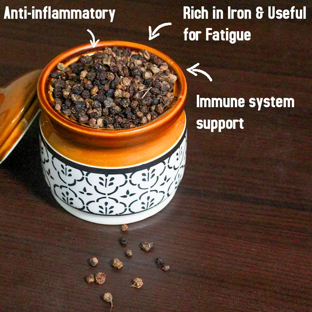 SriVaraha Foods Manathakkali Vathal Sun dried Black Night Shade Vathal மணத்தக்காளி வத்தல்