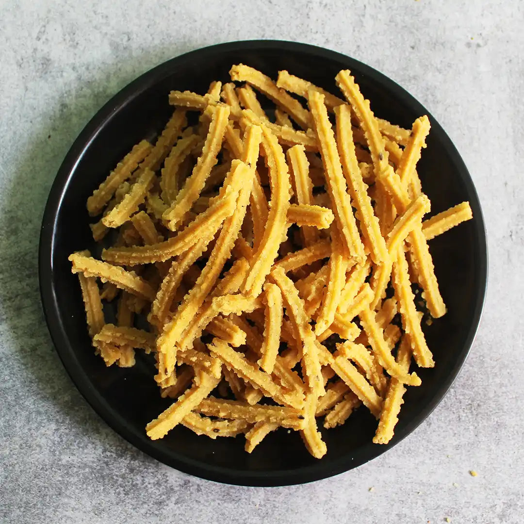 Thinai Butter Murukku-Foxtail Millet Butter Murukku Millet murukku à®¤à®¿à®©à¯ˆ à®®à¯à®±à¯à®•à¯à®•à¯ Main image