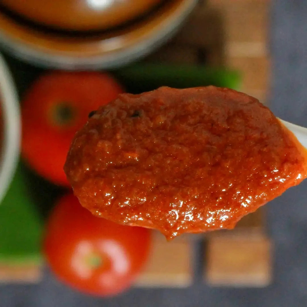 Spicy and tangy tomato thokku 