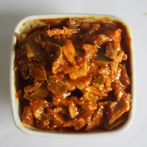 SriVaraha Foods Mango Pickle Mangai oorugai மாங்காய் ஊறுகாய்
