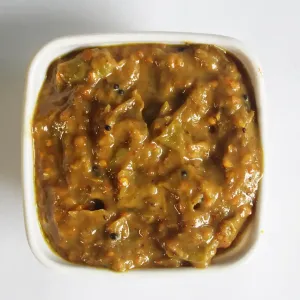 SriVaraha Foods Pulimilagai Pickle Oorugai Tamarind Green Chilli Pickle புளி மிளகாய்